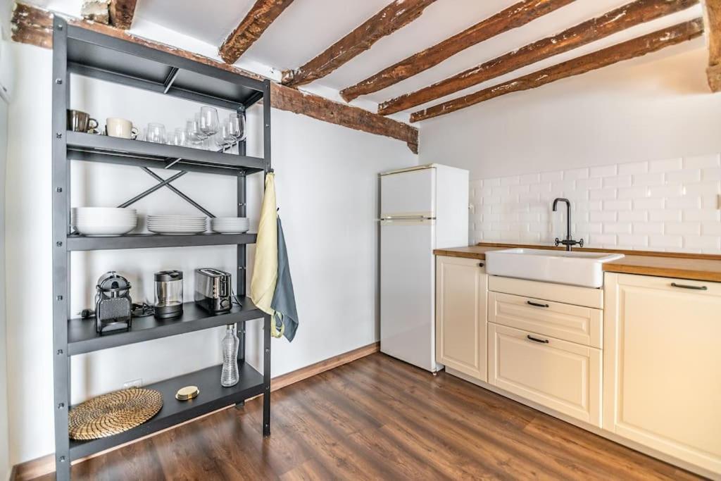 Apartamento De Diseno Junto Al Puerto De Castro Urdiales Apartment Ngoại thất bức ảnh